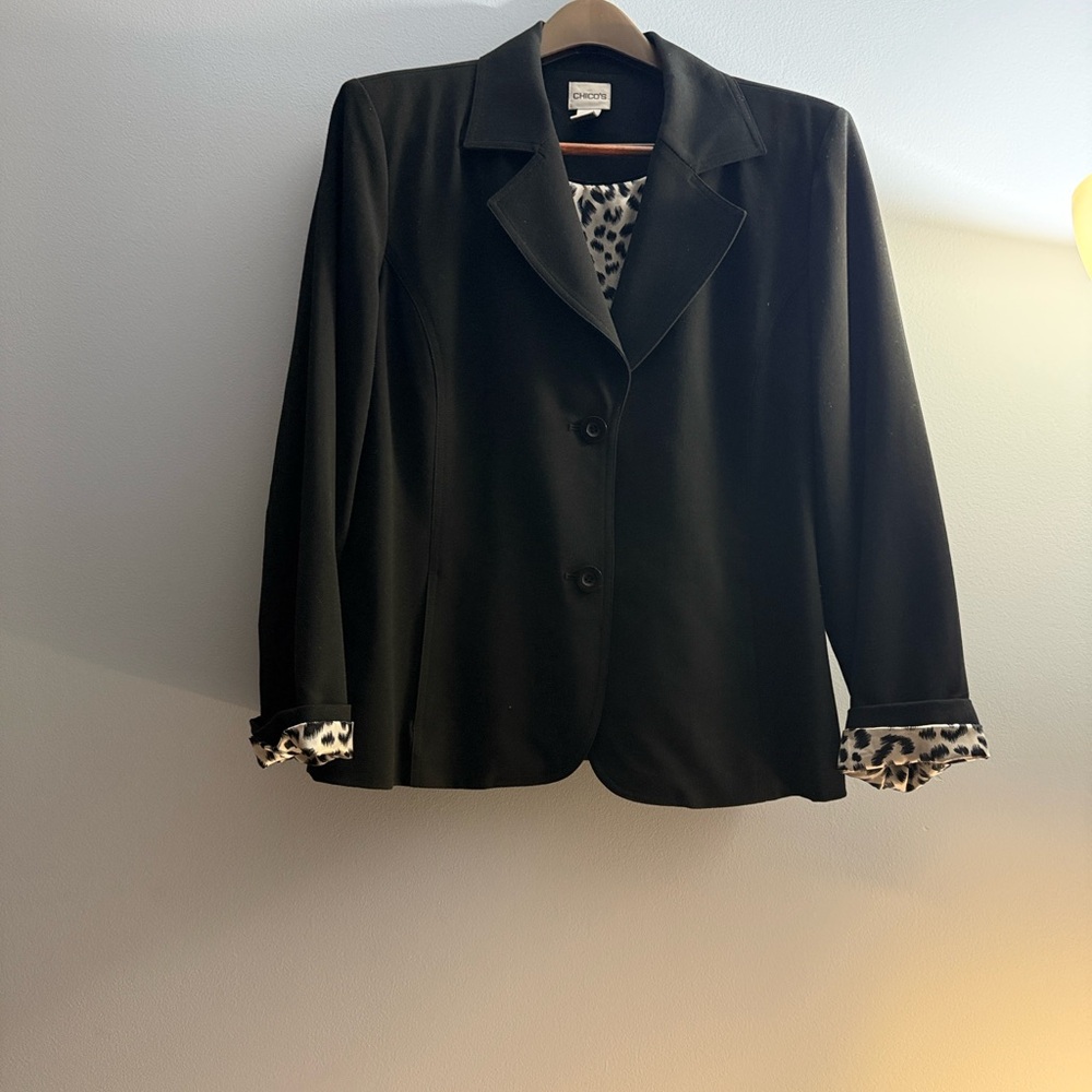 Chico's Elegant Black Blazer with Animal Print Details
